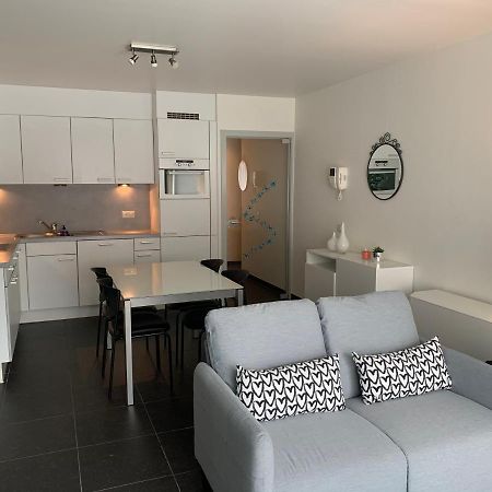 Het perfecte familieappartement voor jong en oud! Nieuwpoort Buitenkant foto