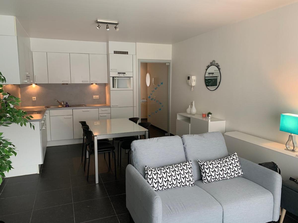Het perfecte familieappartement voor jong en oud! Nieuwpoort Buitenkant foto